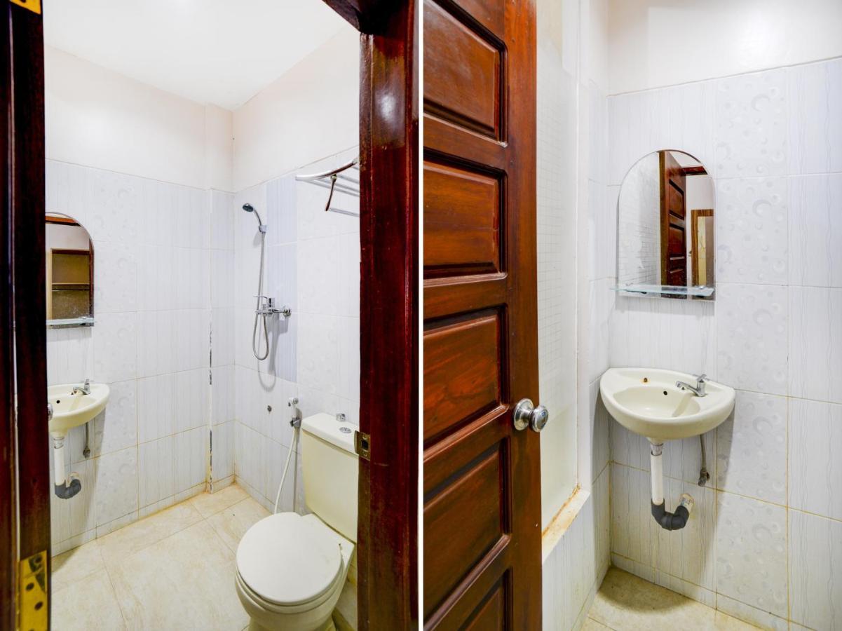 Oyo 90263 Hotel Diva Golf Bengkulu Dış mekan fotoğraf
