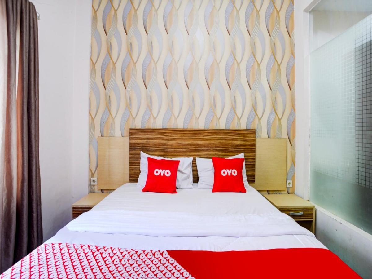 Oyo 90263 Hotel Diva Golf Bengkulu Dış mekan fotoğraf